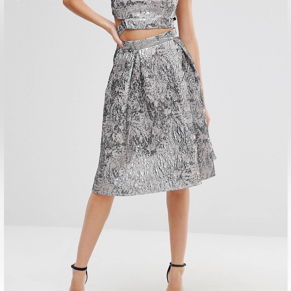 True decadence metallic skirt